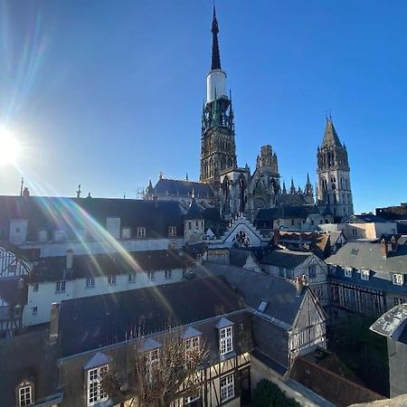 Sous Les Clochers De Rouen - Cathedrale Eksteriør bilde